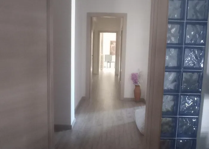 Ddhome Piazza Mazzini לצ'ה